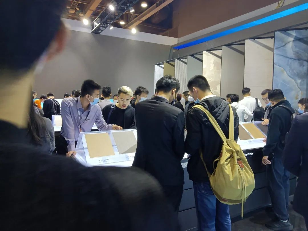 【卫浴洞察41】展会经济看似火热,卫浴行业还须未雨绸缪!(图2) 【卫浴洞察41】展会经济看似火热,卫浴行业还须未雨绸缪!(图2)