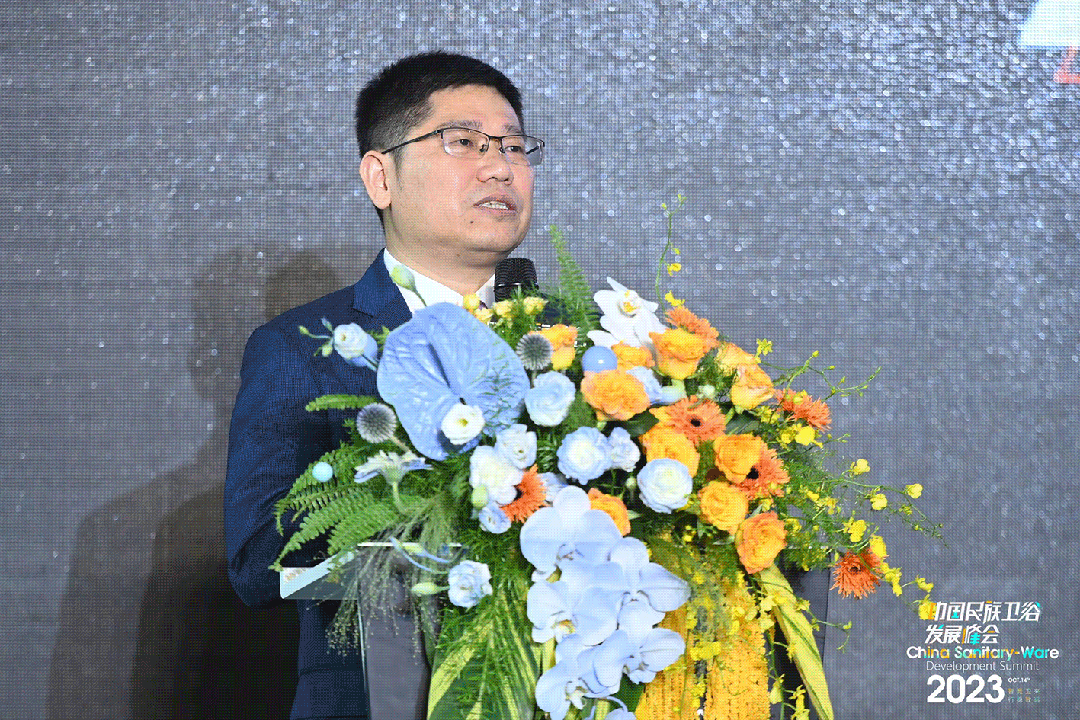 智竞卫来,行稳致远!恒洁载誉2023中国民族卫浴发展峰会(图3) 智竞卫来,行稳致远!恒洁载誉2023中国民族卫浴发展峰会(图3)