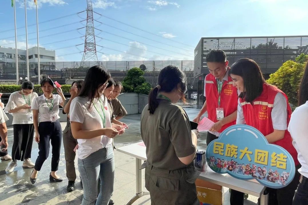 中秋齐欢度，团结促发展！永宁社区走进opk欧派克，开展迎双节活动(图2)